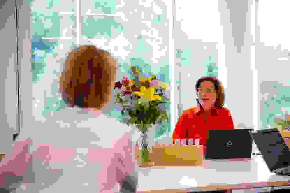 Bij Bright Plus organiseren we jaarlijks evaluatiegesprekken
